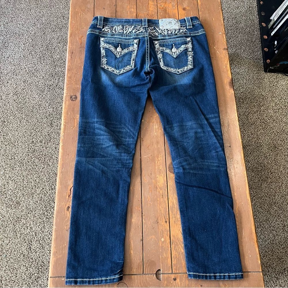 Miss Me Women’s Mid Rise Easy Skinny Embellished Pockets Y2K Jeans